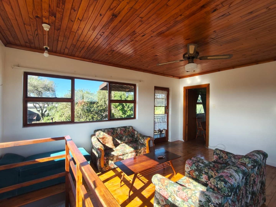 To Let 2 Bedroom Property for Rent in Mossel Bay Central Western Cape